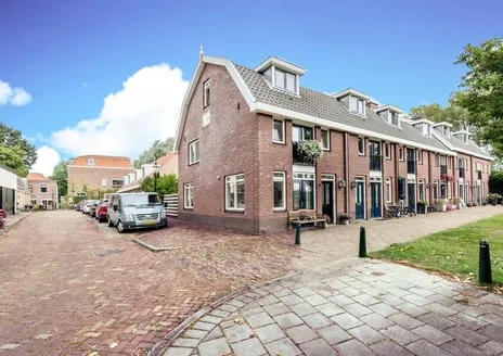 Corner house for rent: Ossenmarkt 43, Weesp Centrum Weesp