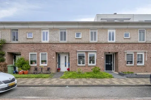 Tussenwoning te koop: Otello 33, Blixembosch-Oost Eindhoven