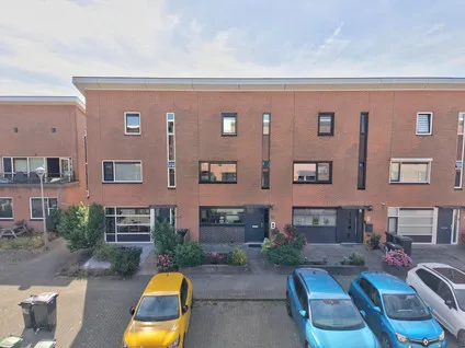 Tussenwoning te koop: Ottenstein 11, Nieuw-Vennep Getsewoud Zuid Nieuw-Vennep