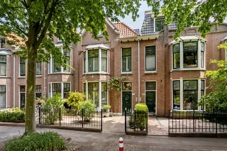 Tussenwoning te koop: Ottoburgstraat 30, Bomenbuurt Rijswijk (Zh)