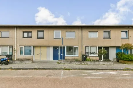 Tussenwoning te koop: Oturia 9, De Aker-West Amsterdam