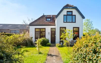 Vrijstaande woning te koop: Oud Adeselaan 3, Rijpwetering
