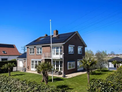 Vrijstaande woning te koop: Oud-Cromstrijensedijk OZ 44A, Klaaswaal Woonkern Klaaswaal