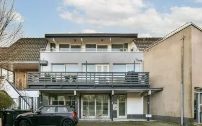 Appartement te koop: Oud-Loosdrechtsedijk 252D, Loosdrecht