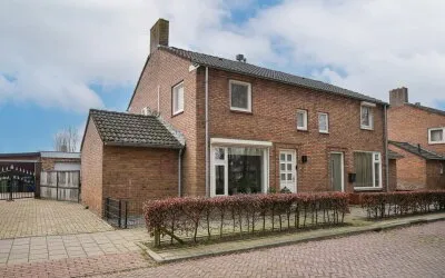 Twee-onder-één-kap te koop: Oud Munsterstraat 9, Kerkdriel Kerkdriel