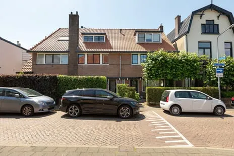 Tussenwoning te koop: Oude Amersfoortseweg 14, Schilderskwartier Hilversum