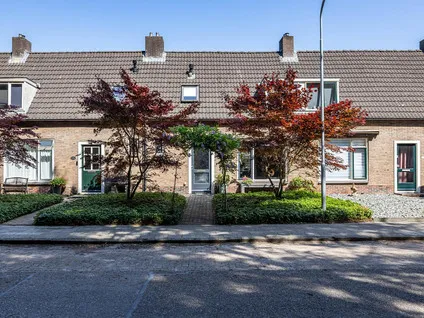 Tussenwoning te koop: Oude Anloërweg 6, Schuilingsoord Zuidlaren