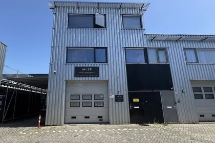 Tussenwoning te huur: Oude Blaauwweg 18, Karnemelksepolder Wormerveer