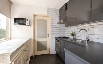 Tussenwoning te koop: Oude Bos 33, Veendam en omgeving station Veendam