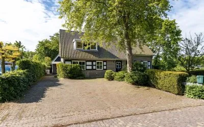 Vrijstaande woning te koop: Oude Domburgseweg 42, Oostkapelle Oostkapelle