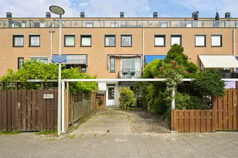 Tussenwoning te koop: Oude Haagweg 124E, Houtwijk 'S-Gravenhage
