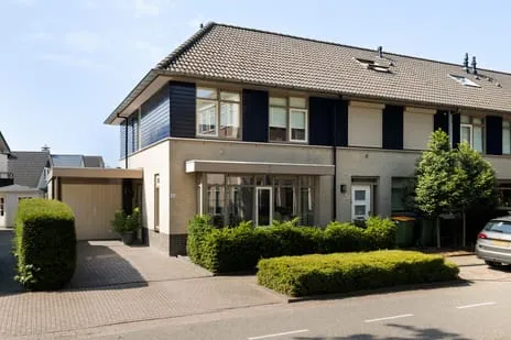 Corner house for sale: Oude Holleweg 21, Renswoude Renswoude