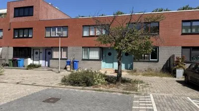 Terraced house for sale: Oude IJsbaan 65, Biesland Delft