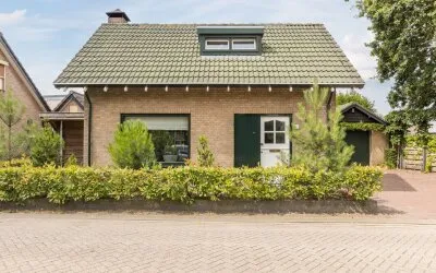 Vrijstaande woning te koop: Oude Kerkstraat 11, Vierendelen Made