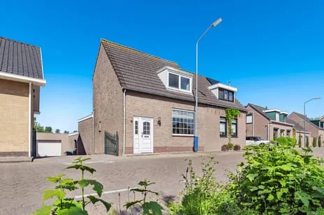 Semi-detached for sale: Oude Kerkstraat 75, Standdaarbuiten Standdaarbuiten