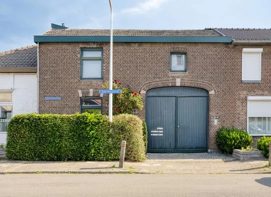 Studio te koop: Oude Maasstraat 42A, Heugem Maastricht