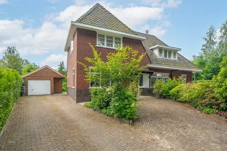 Twee-onder-één-kap te koop: Oude Middelhorst 15, Oosterhaar Haren (Gr)
