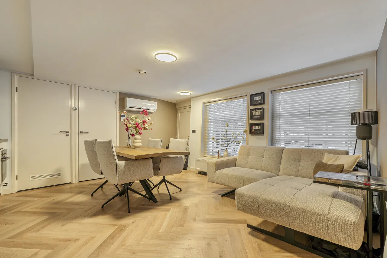 Studio te koop: Oude Nieuwstraat 1A, Amsterdam