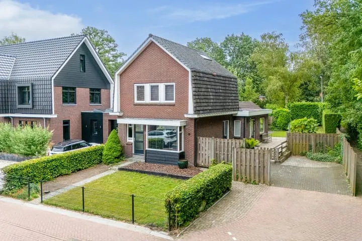 Detached house for sale: Oude Rossumerstraat 3, De Essen Oldenzaal