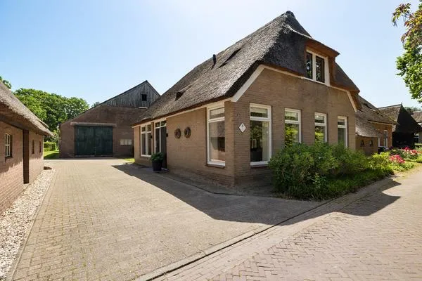 Vrijstaande woning te koop: Oude Steeg 30, Gees Gees