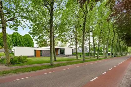 Vrijstaande woning te koop: Oude Trambaan 42, Kern Heythuysen Heythuysen