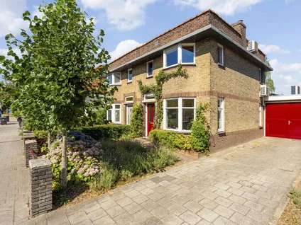 Twee-onder-één-kap te koop: Oude Vlijmenseweg 26, De Schutskamp 'S-Hertogenbosch