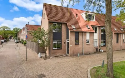 Hoekwoning te koop: Oude Watering 364, Beverwaard Rotterdam