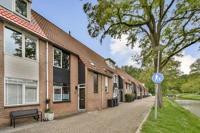 Tussenwoning te koop: Oude Watering 368, Beverwaard Rotterdam