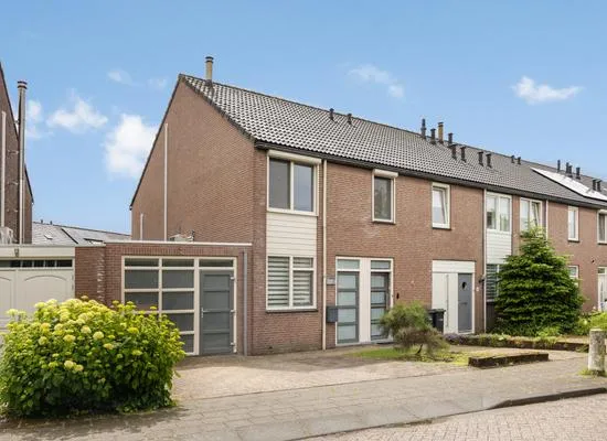 Tussenwoning te koop: Oude Wei 45, Lockaert Oss