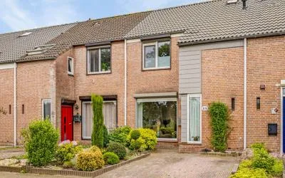 Tussenwoning te koop: Oude Wei 69, Lockaert Oss