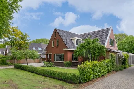 Vrijstaande woning te koop: Oude Zeegserweg 12, Westlaren Zuidlaren