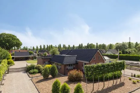 Vrijstaande woning te koop: Oude Zuiderweg 11, Centrum Leek en omgeving Leek