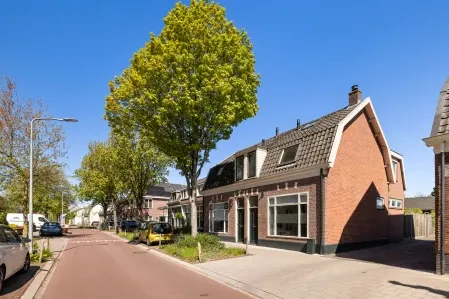 Twee-onder-één-kap te koop: Oude Arnhemseweg 70, Centrumschil-Noord Zeist