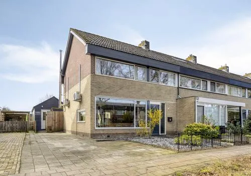 Hoekwoning te koop: Oude Dijk 15, Zuidlaren