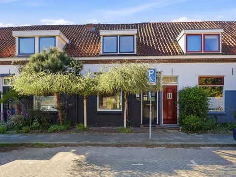 Tussenwoning te koop: Oude Eekmolenweg 45, Benedenbuurt Wageningen