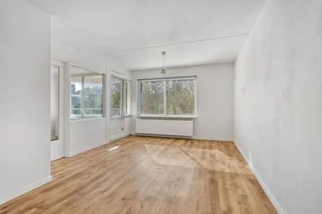 Apartment for sale: Oude Haagweg 581, Eykenduinen 'S-Gravenhage