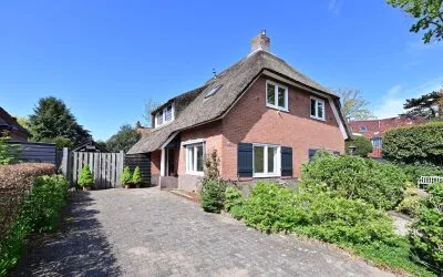 Twee-onder-één-kap te koop: Oude Kerkweg 18, Zevenend Laren