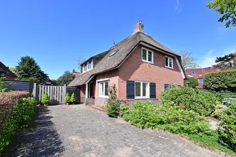Twee-onder-één-kap te koop: Oude Kerkweg 18, Zevenend Laren (Nh)