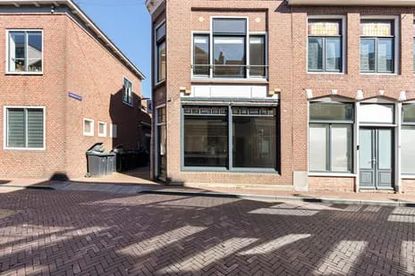 Woning te koop: Oude Koemarkt 10, Sneek