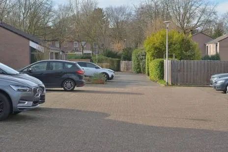 Tussenwoning te koop: Oude Molenweg 26, Douve Weien Heerlen