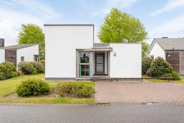 Vrijstaande woning te koop: Oude Nieuwlandseweg 11B24, Ouddorp