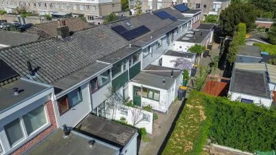 Tussenwoning te koop: Oude Poststraat 5, Postbuurt Sassenheim