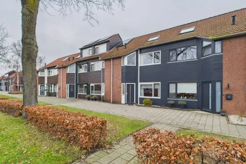 Tussenwoning te koop: Oude Vaart 152, Oude Vaart Terneuzen