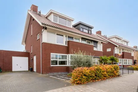Tussenwoning te koop: Oude Vlijmenseweg 99, Deuteren 'S-Hertogenbosch