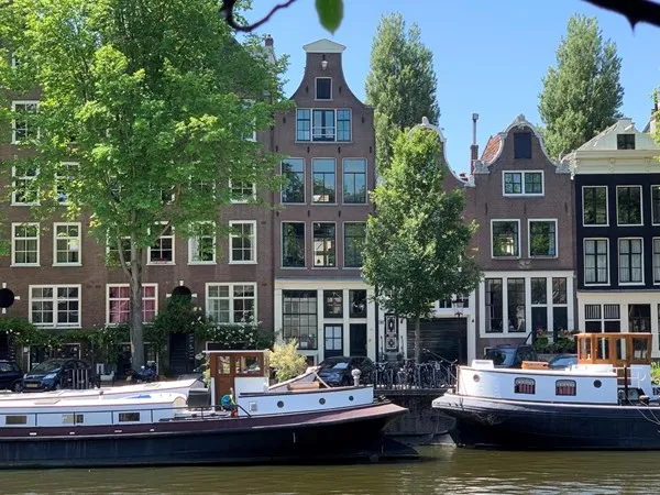 Huurwoning: Oude Waal 32 in Amsterdam - €1.657 per maand - 90m²