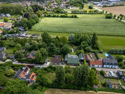 Vrijstaande woning te koop: Oude Zeedijk 7, Dussen Dussen