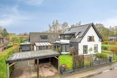 Twee-onder-één-kap te koop: Oude Zwolseweg 65, Agrarischgebied Wenum Wenum Wiesel