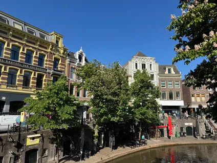 Apartment for rent: Oudegracht 127-1, Lange Elisabethstraat, Mariaplaats en omgeving Utrecht