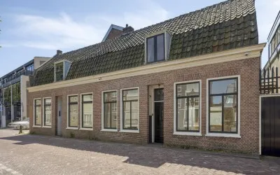 Twee-onder-één-kap te koop: Oudegracht 17, Binnenstad-Oost Alkmaar