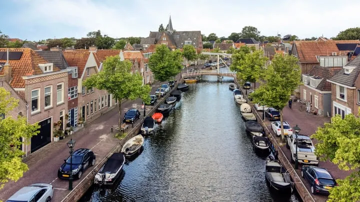 Terraced house for sale: Oudegracht 99, Binnenstad-Oost Alkmaar